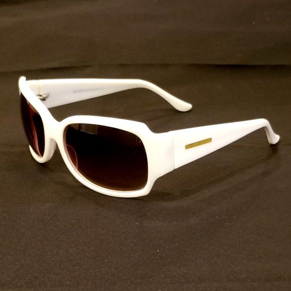 BCBG Accessories - White BCBG Sunglasses